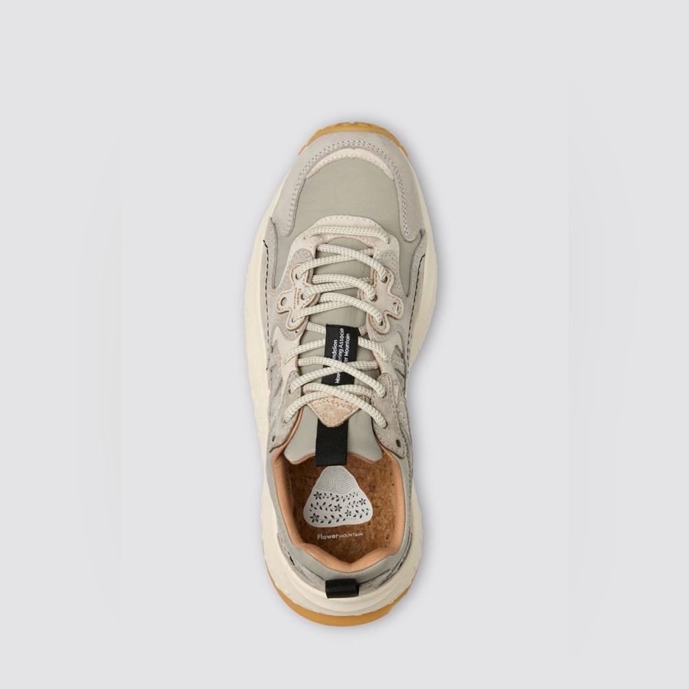NWT Flower Mountain SOLIN UNI
Suede and technical fabric sneakers - Light grey - Picture 4 of 15